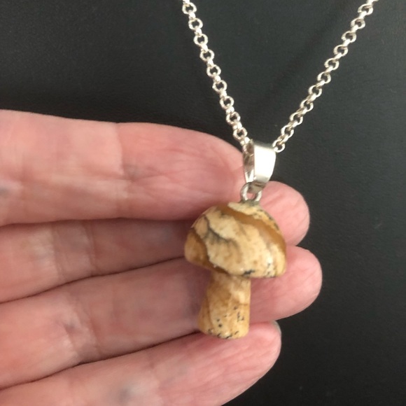 COPY - Jasper Mushroom Necklace - Picture 4 of 6